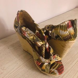 Carlos Santana wedges